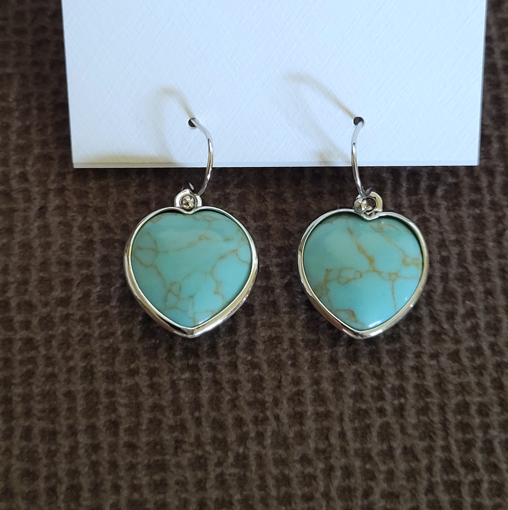 Iris & Lily Turquoise With Copper Veins Heart♥️ Drop⬇️ Earrings - Picture 6 of 15